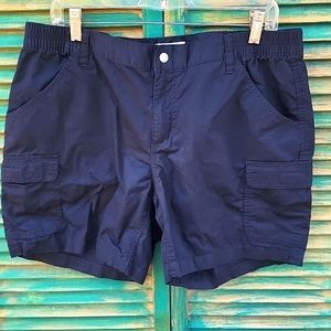 NWOT Black Columbia Shorts Sz Lg